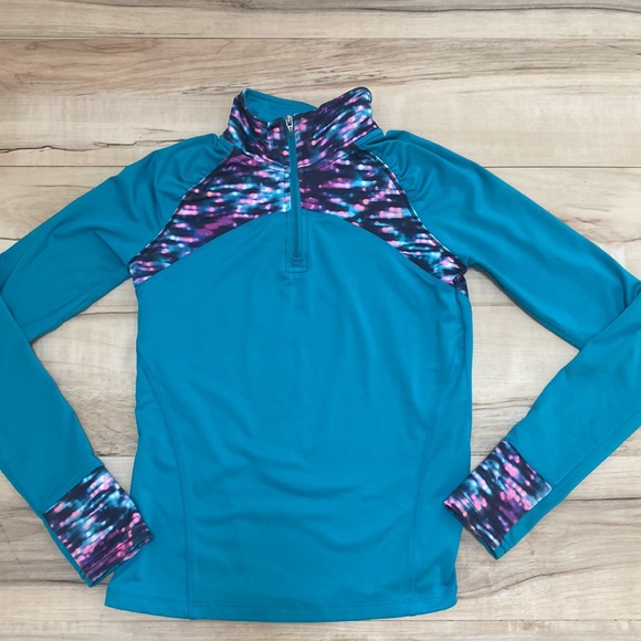 Girls M Under Armour Loose Shorts and Champion 9 Long Sleeve Pullover - Picture 8 of 11